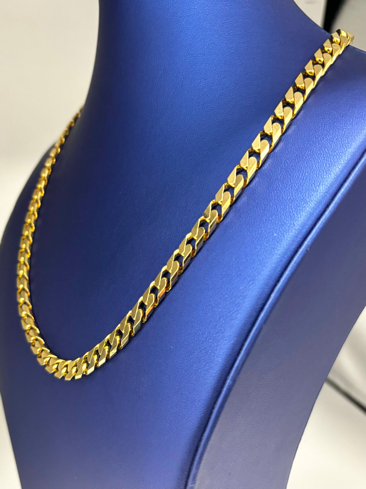 14k Curb Link Cuban Chain