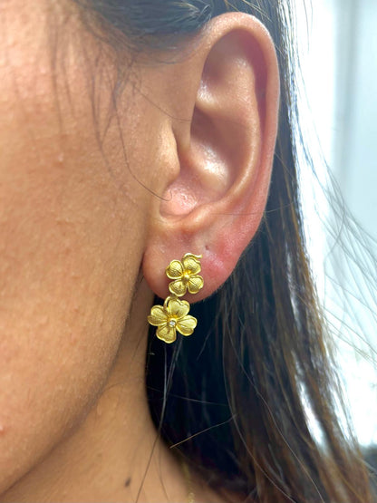 18K Gold Clover earring