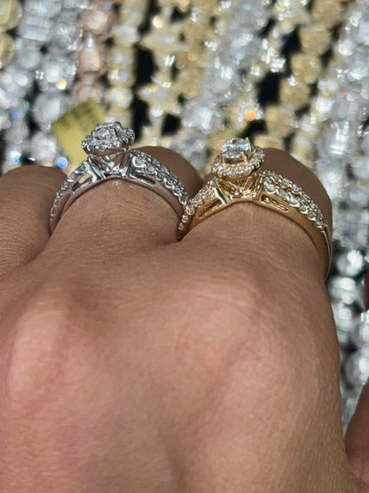 14k Oval Diamond Engagement Ring