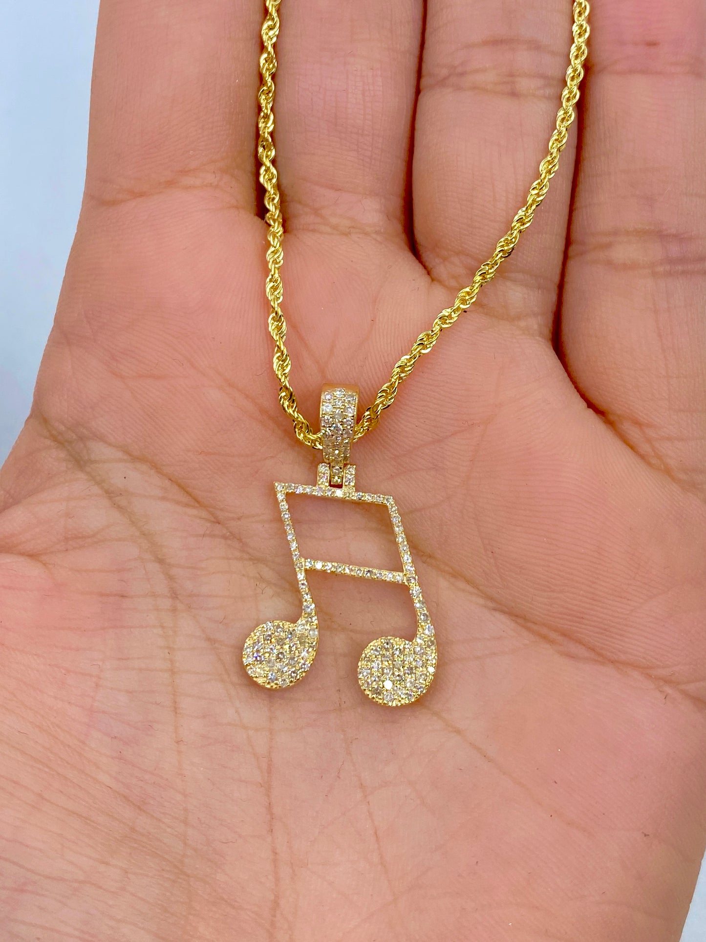 10K Diamond Music Note