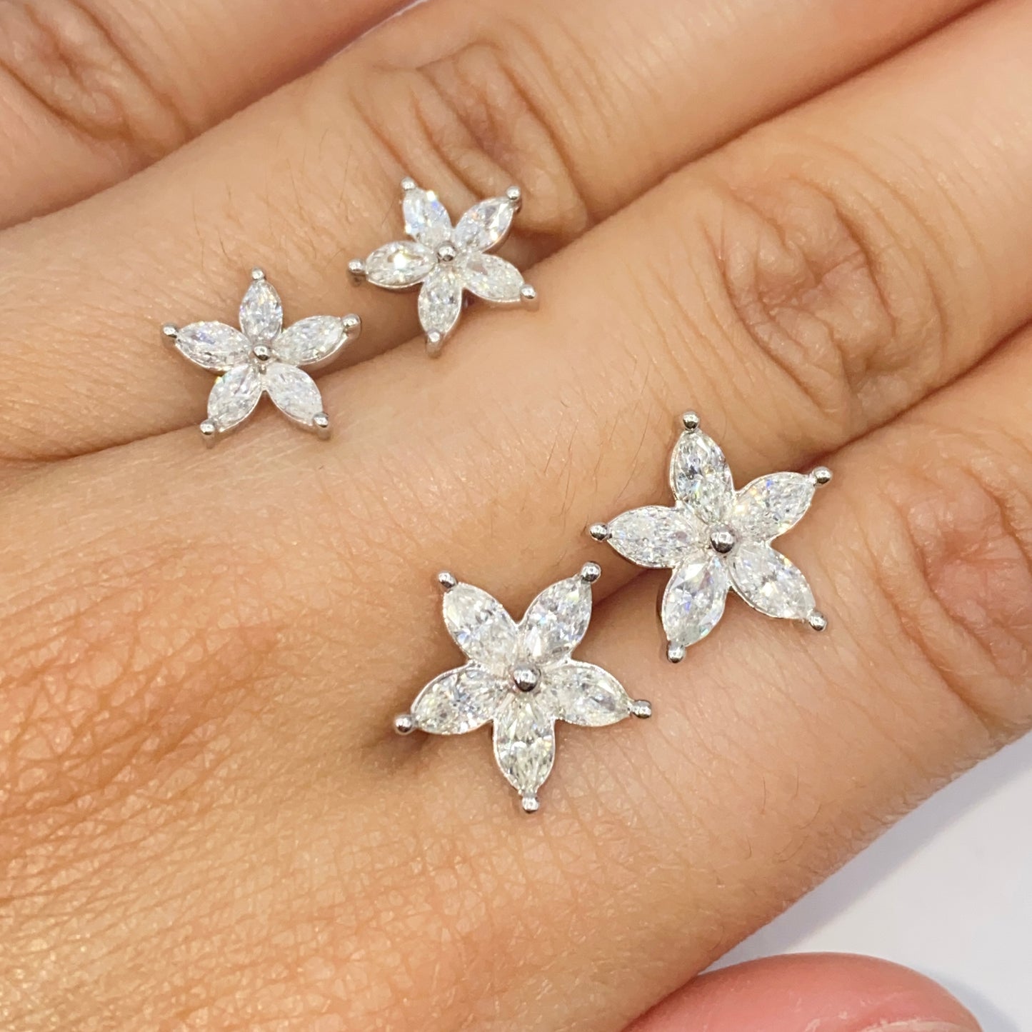 14K Summer Flower Diamond Earrings