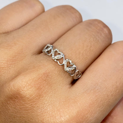 10K Soul Heart Link Diamond Ring