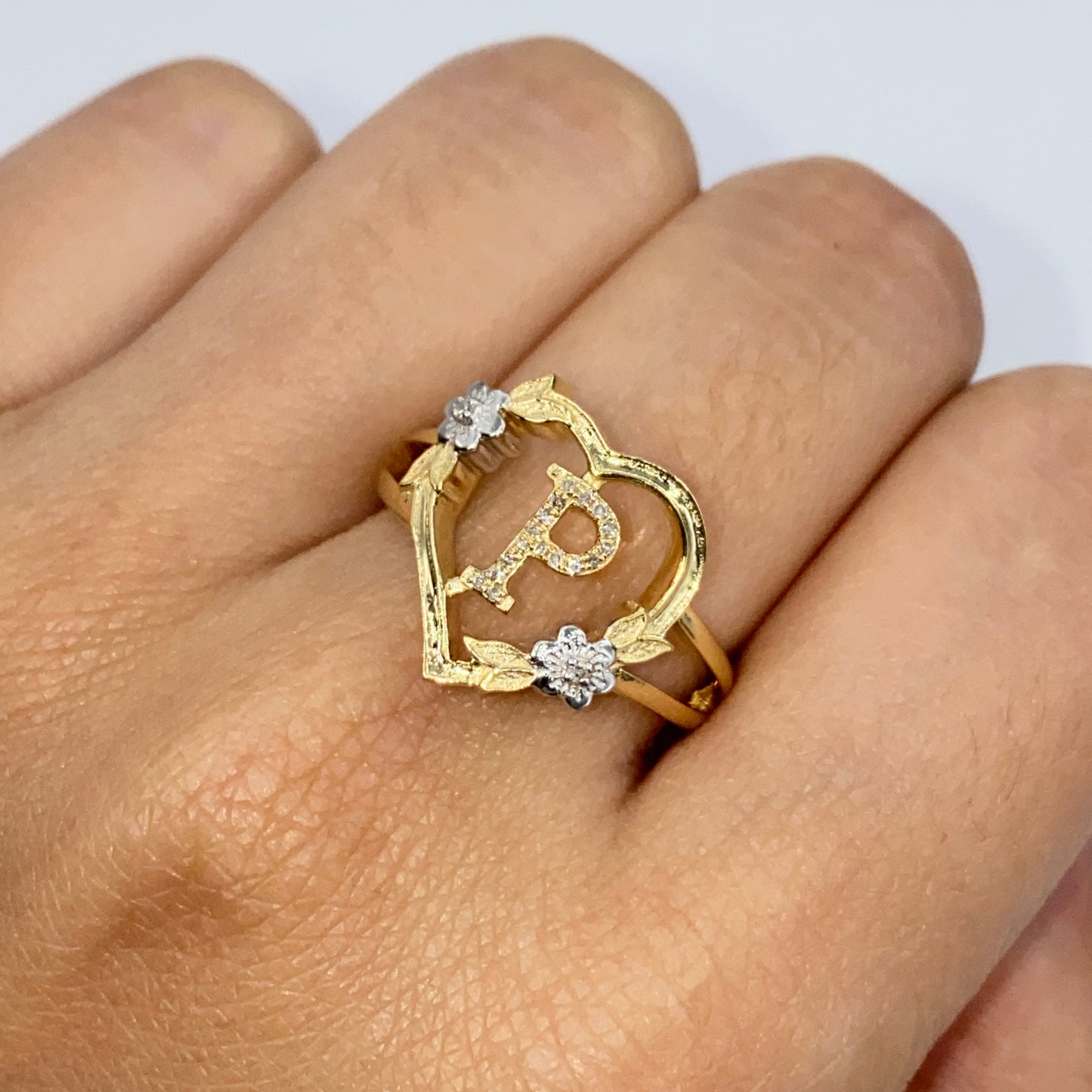 10K Bloom Heart Letter Diamond Ring