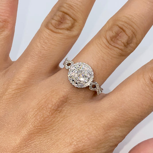 14K Endless Love Circle Diamond Engagement Ring