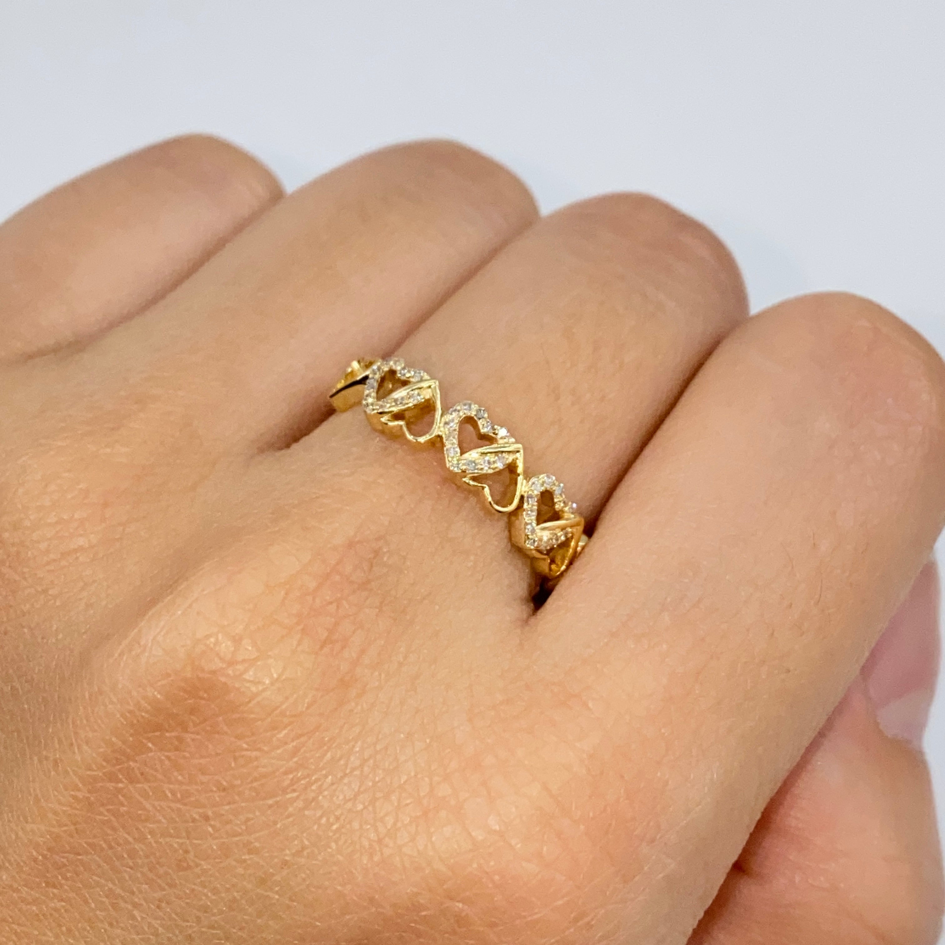 10K Soul Heart Link Diamond Ring