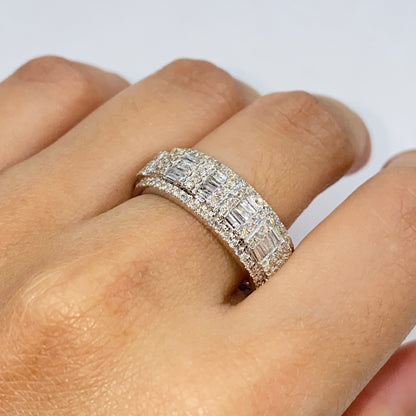 14K Succession Diamond Baguette Ring