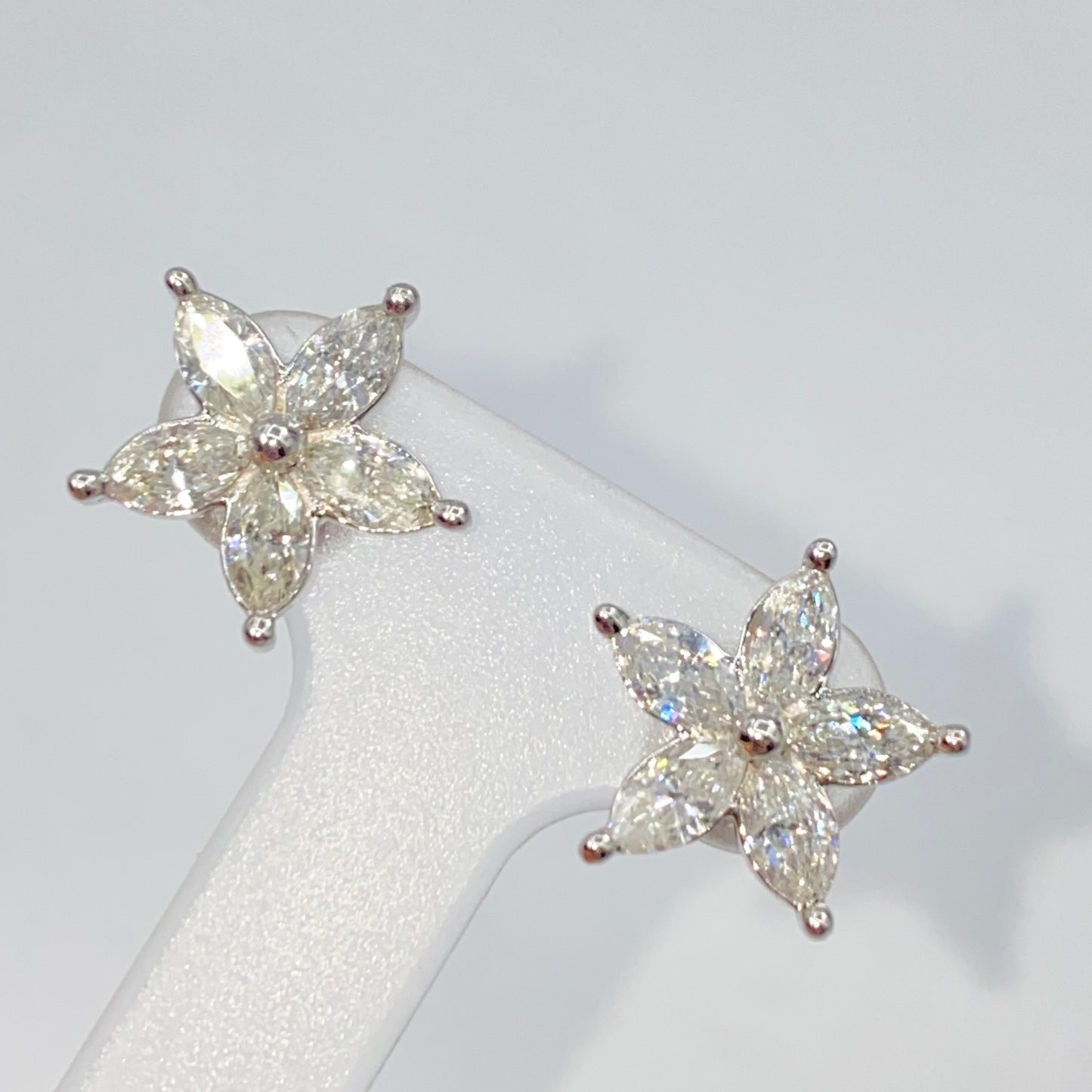 14K Summer Flower Diamond Earrings