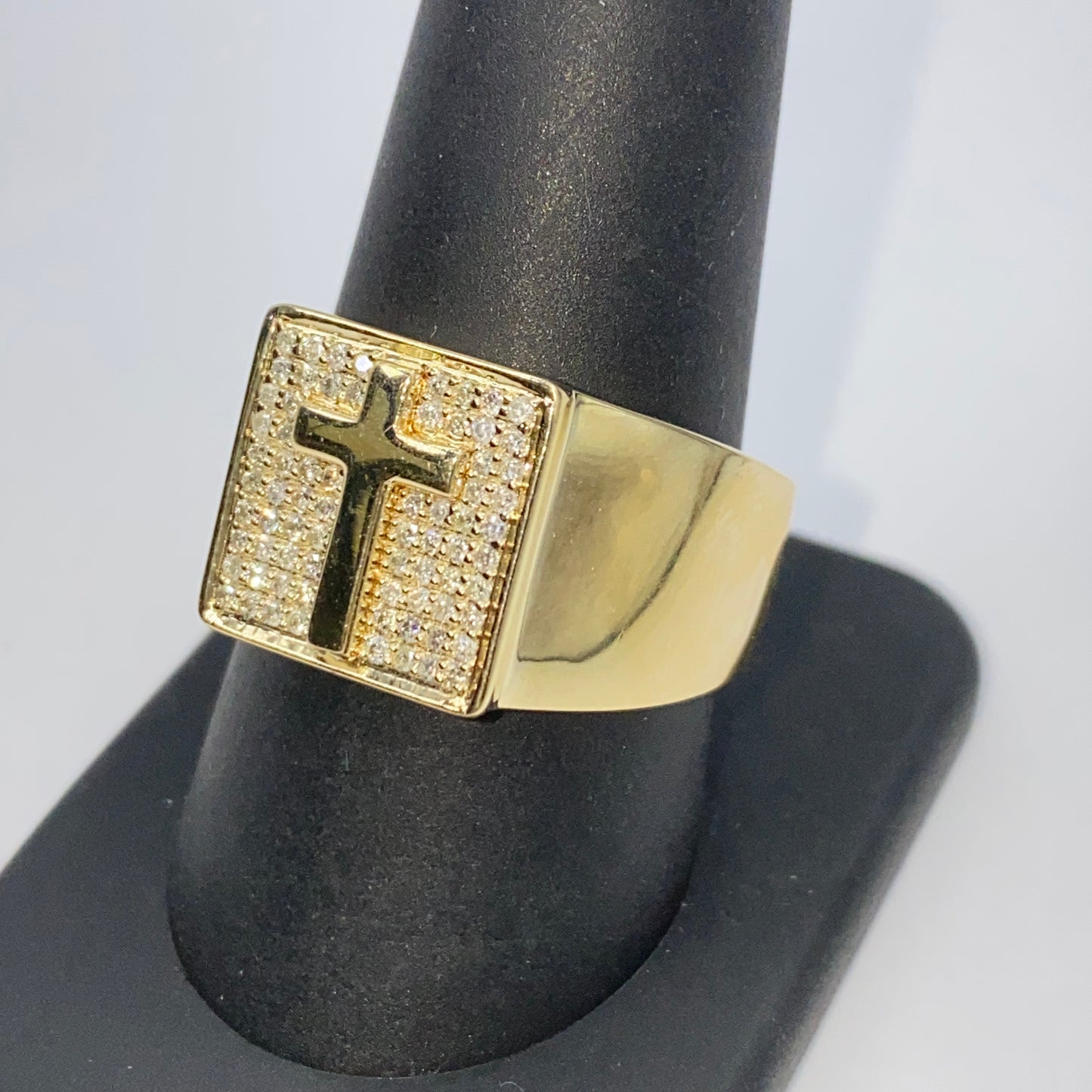 10K Mission Cross Diamond Ring