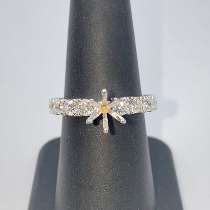 14K 8 Stone Diamond Engagement Ring Setting