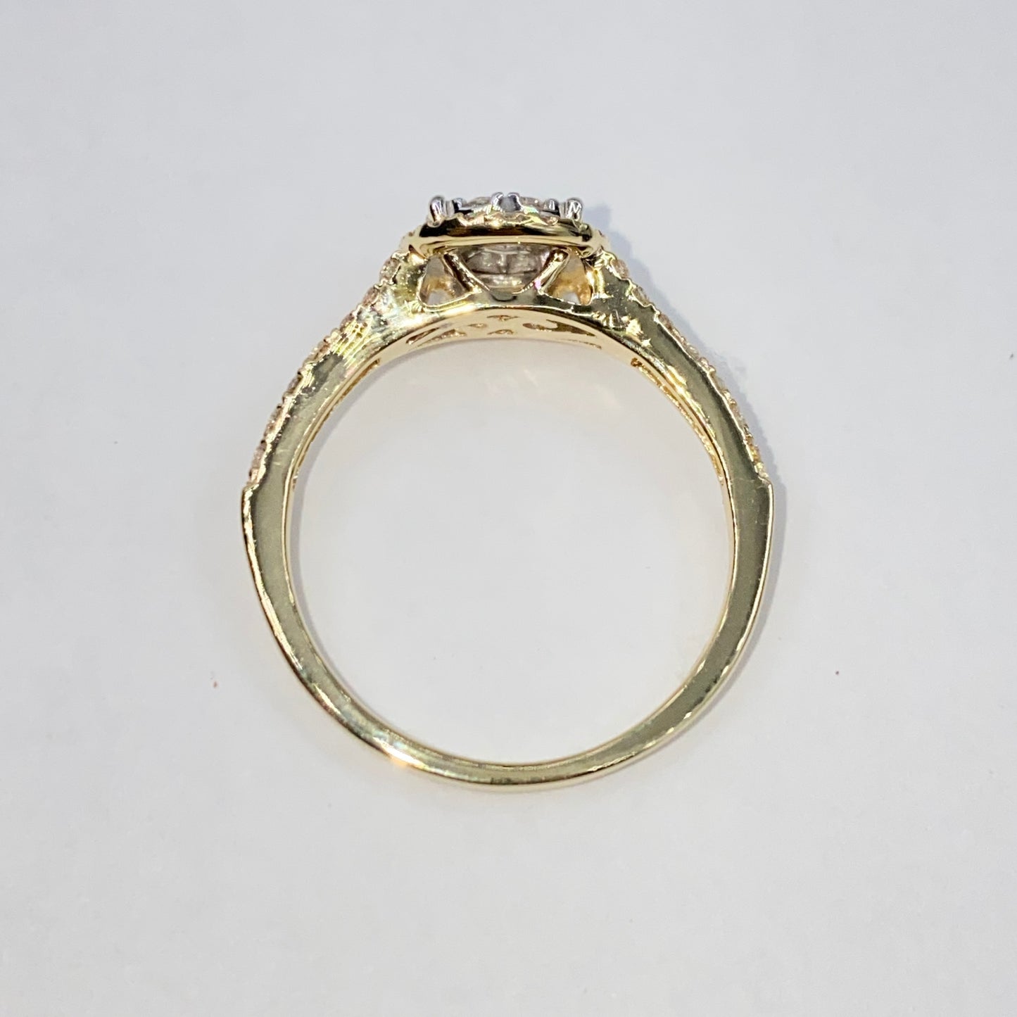 14K Ballad Circle Diamond Engagement Ring