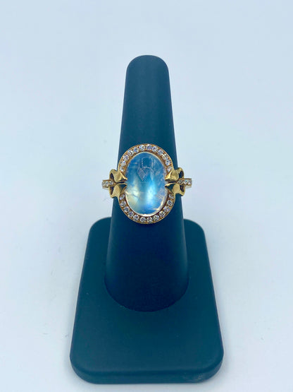 18K Gold & Diamond Oval Moonstone Ring
