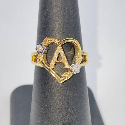 10K Bloom Heart Letter Diamond Ring