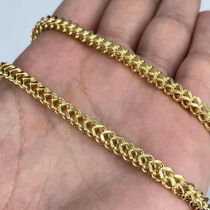 10K 4.5MM Box Chain 23"