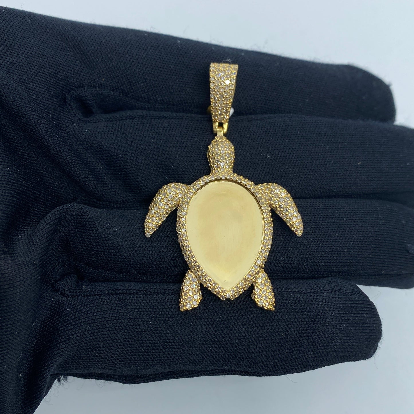 14K Sea Turtle Picture Photo Diamond Pendant