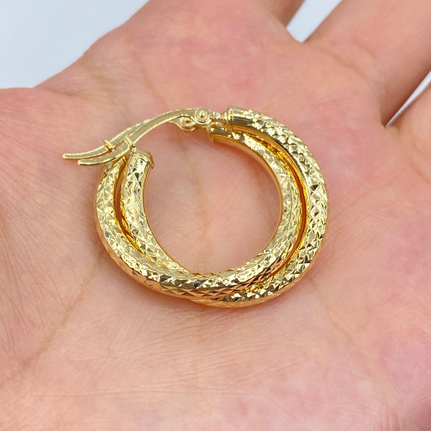 14K Alligator Diamond-Cut Textured Gold Hoop Earrings 3.5MM