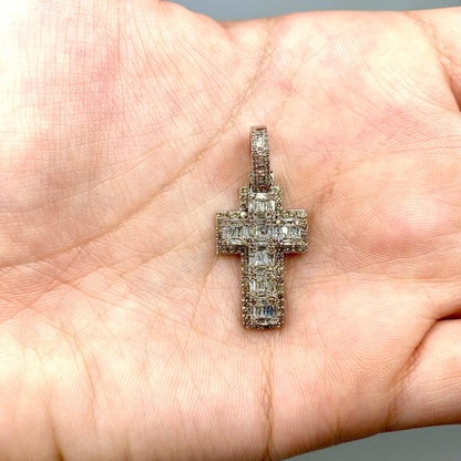14K 3D Cross Diamond Pendant