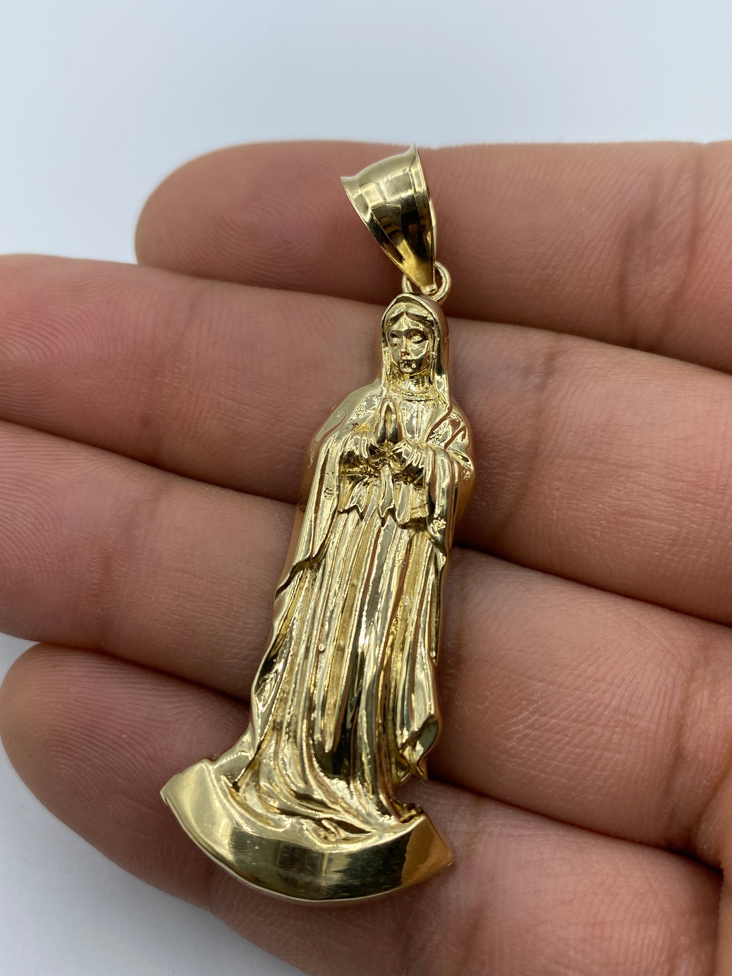 14K Virgin Mary Pendant