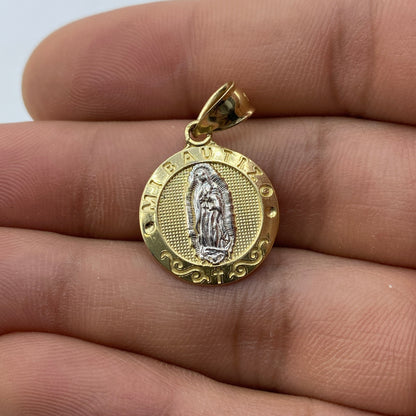 14K Mi Bautizo Round Pendant