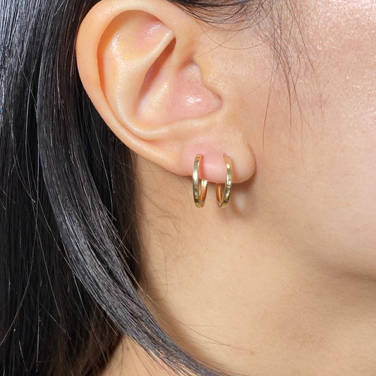 14K Solid Gold Slim Hoop Earrings