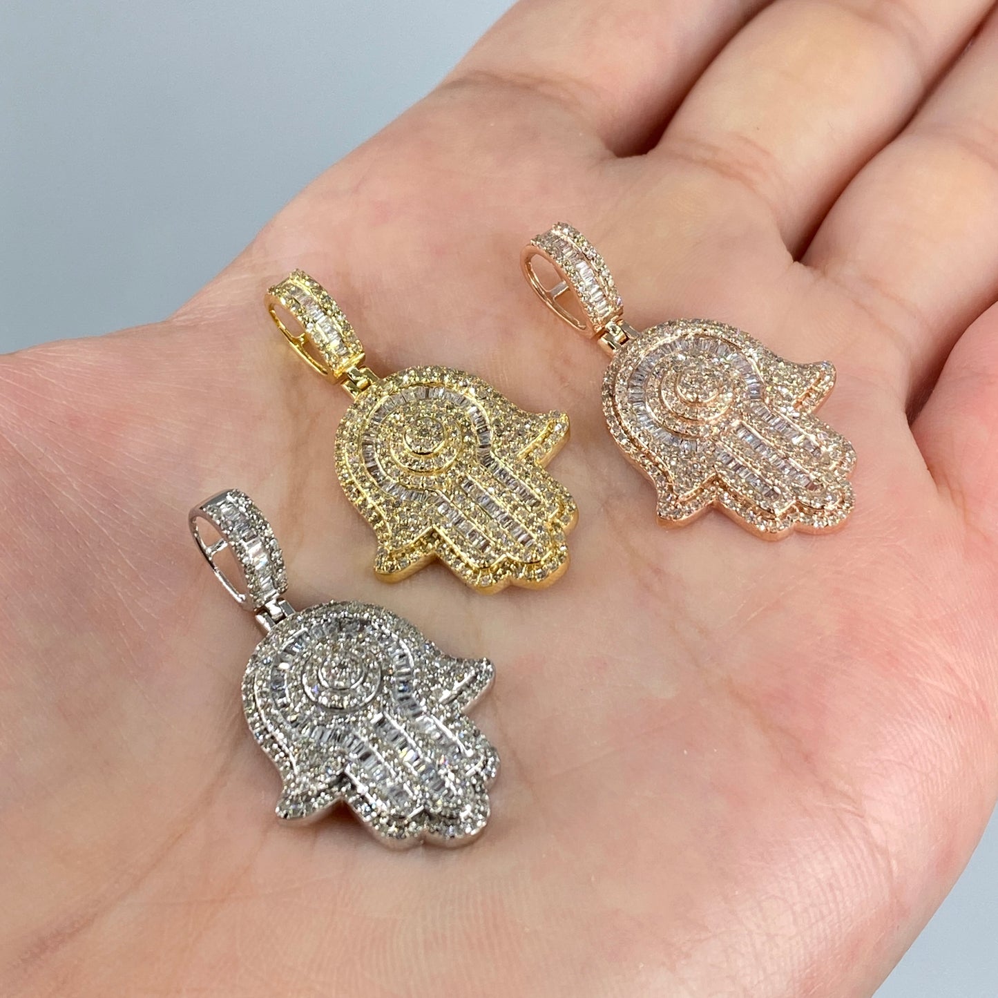 14K Hamsa Diamond Pendant