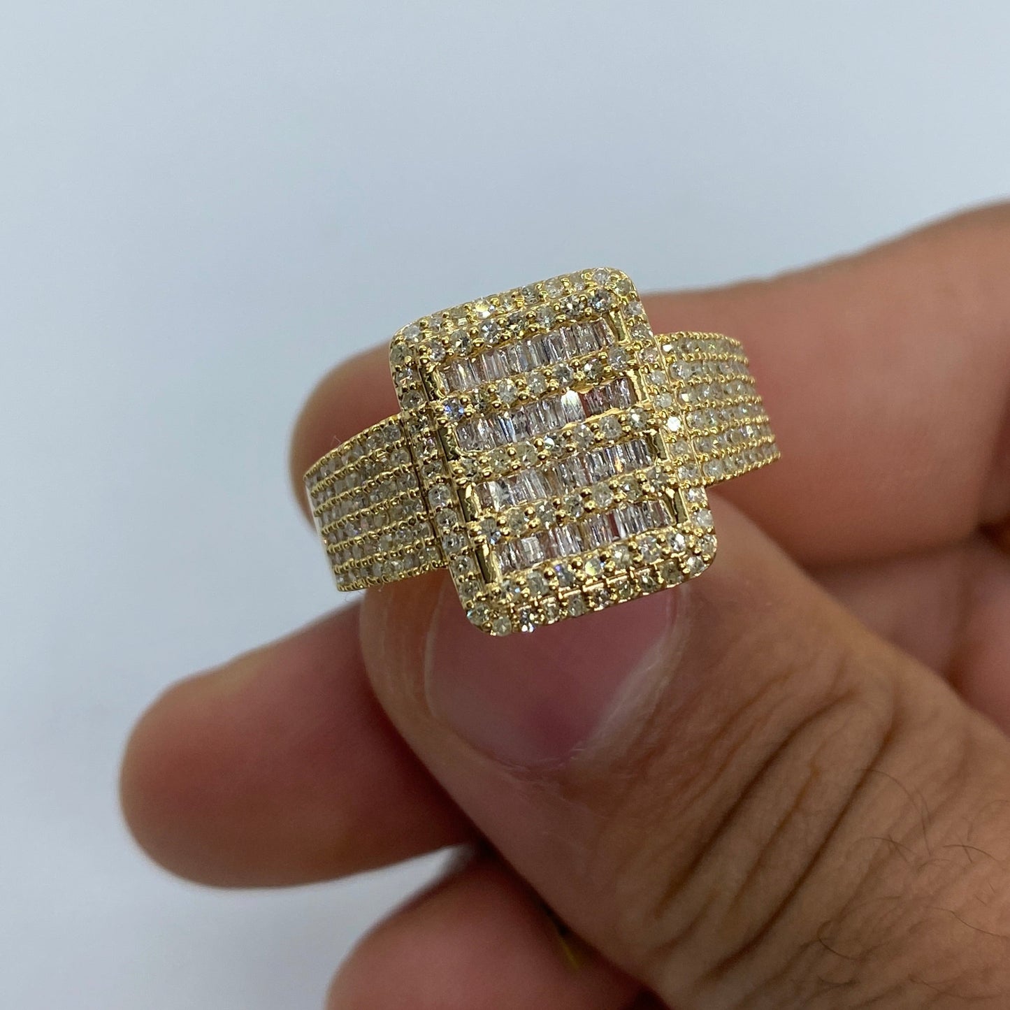 10K Rectangle Baguette Diamond Ring