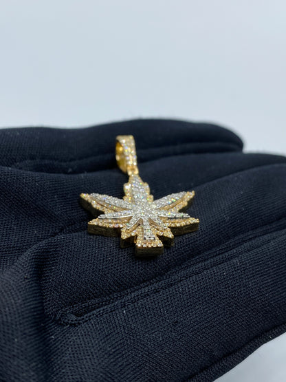 Weed Cannabis Pendant 1.6ct