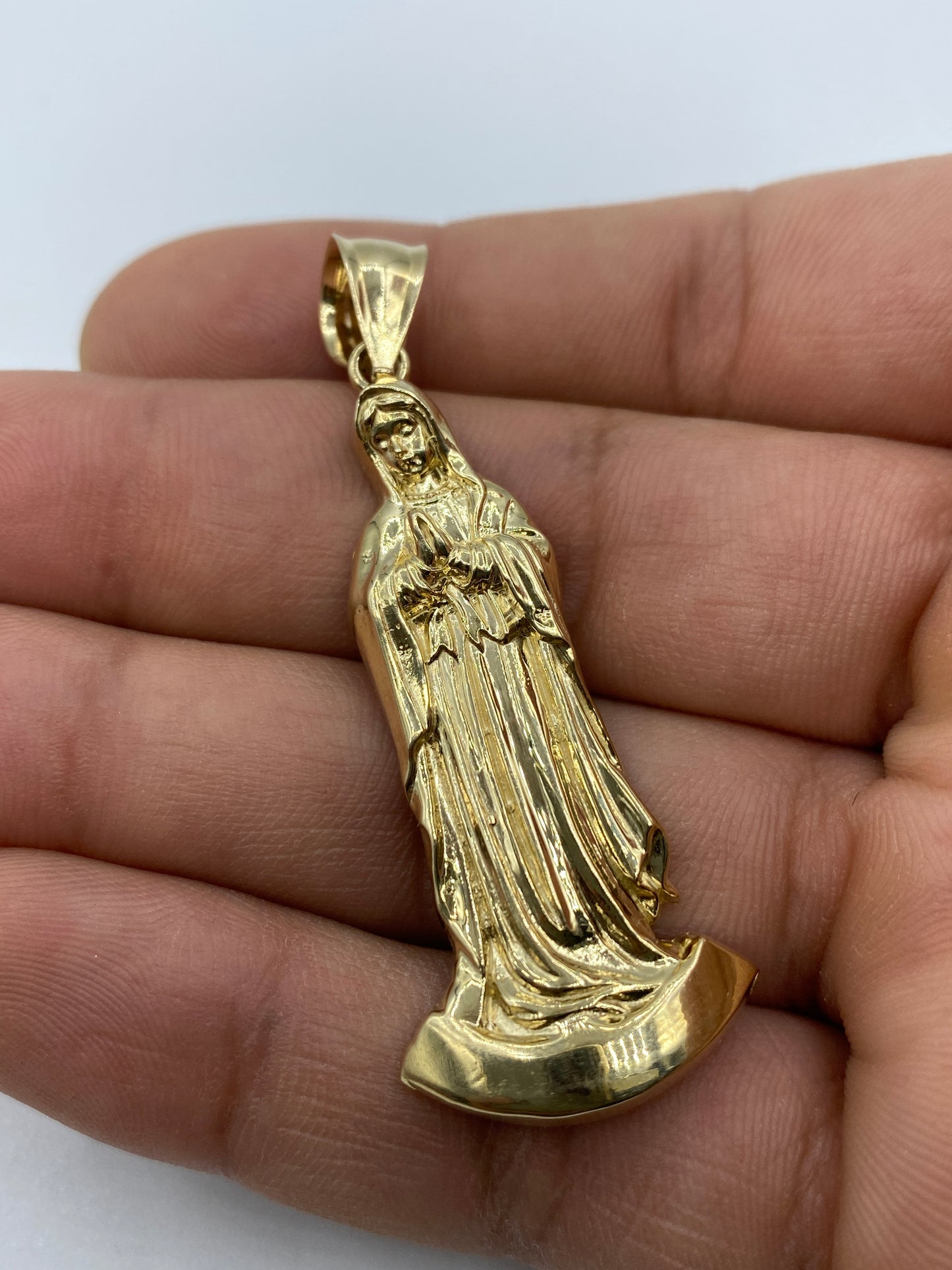 14K Virgin Mary Pendant