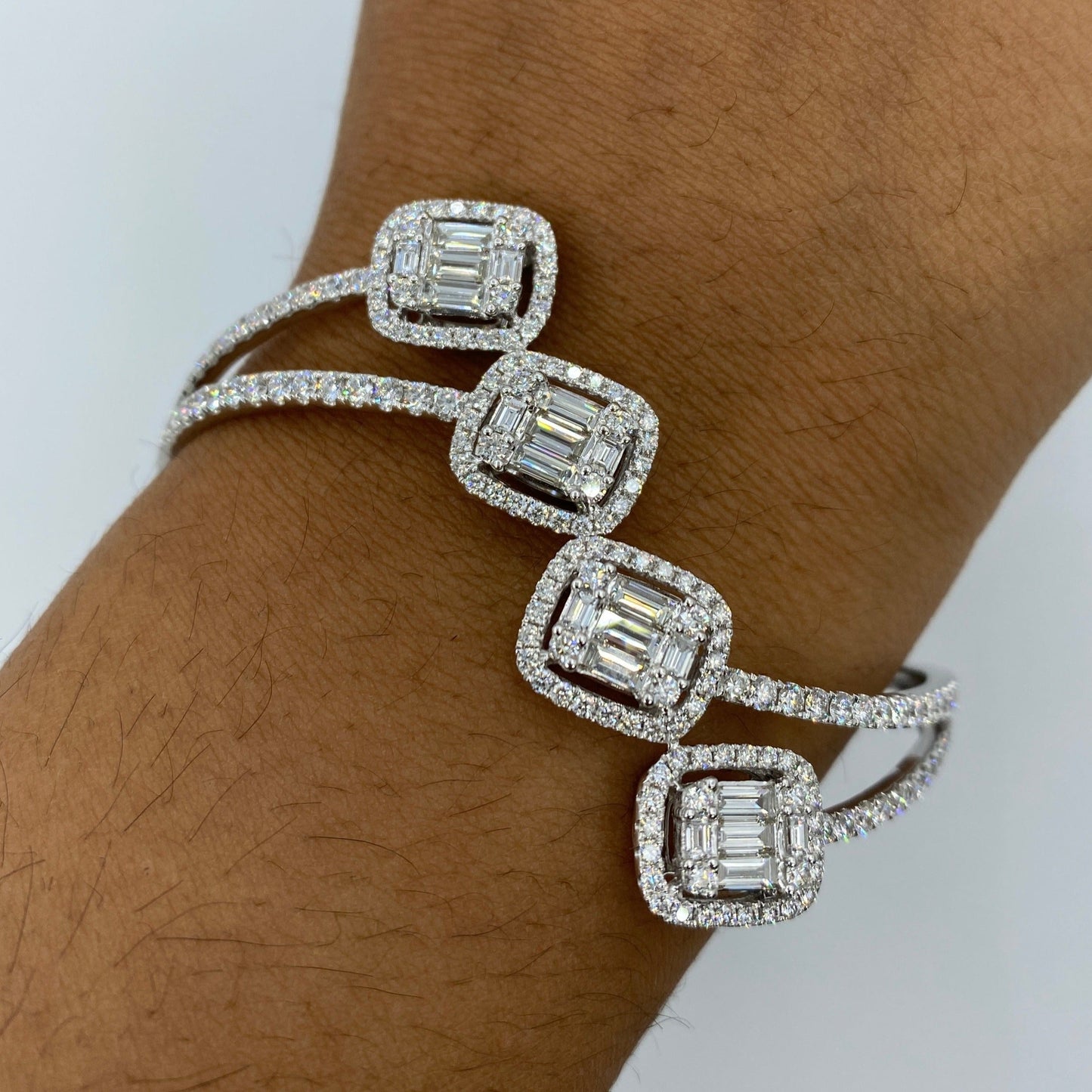 18K Bangle Diamond Baguette Bracelet