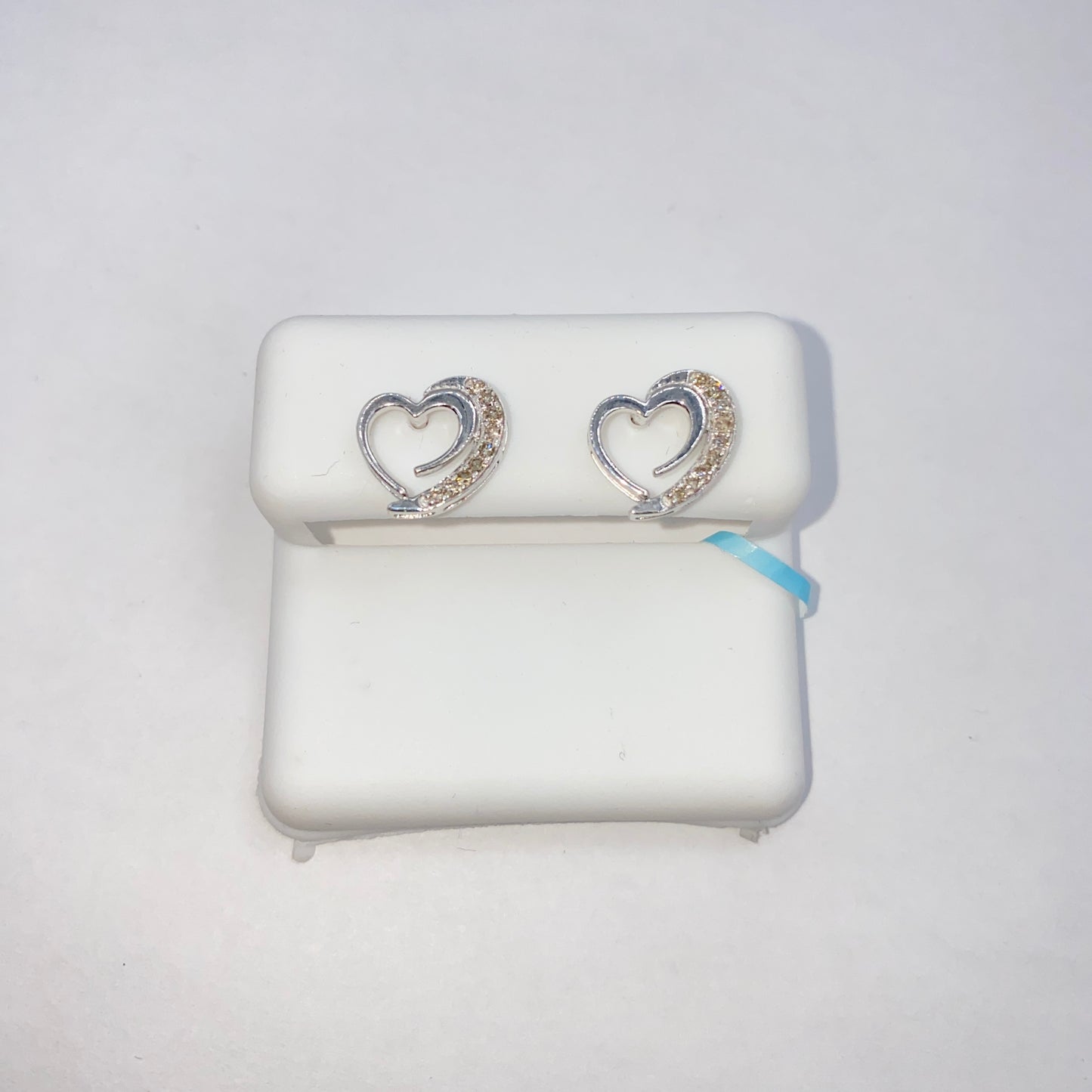 14K Protect Heart Diamond Earrings