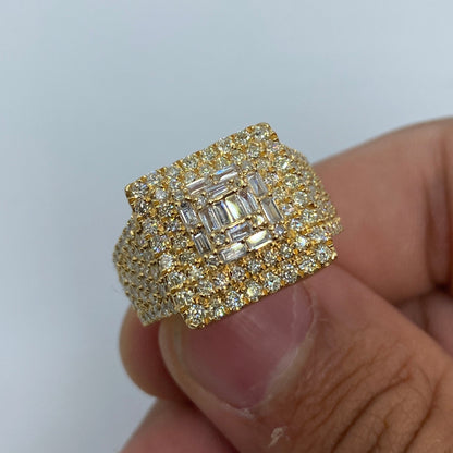 14K Square Diamond Baguette Center Ring
