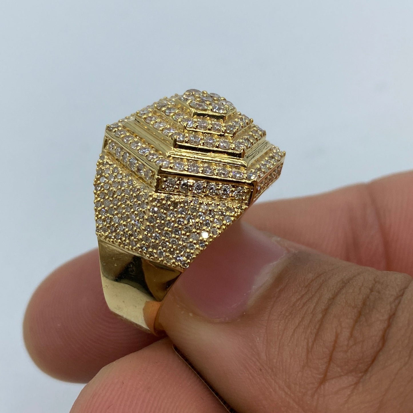 10K 3D Hexagon Diamond Ring