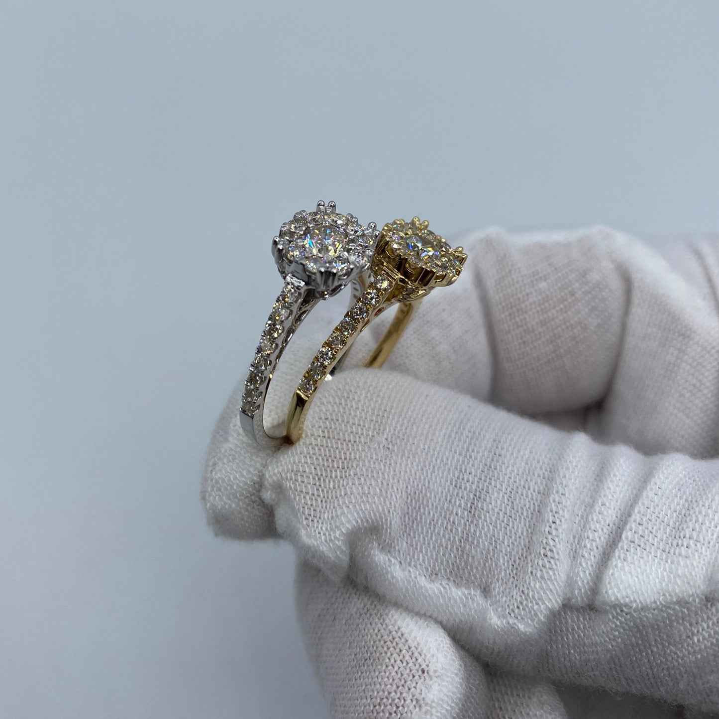 14K Luxe Diamond Engagement Ring