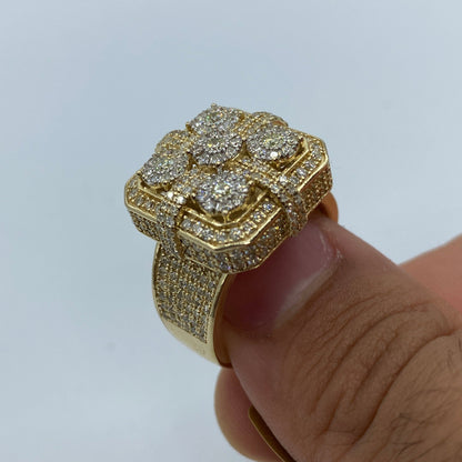 10K Jumbo Royal Diamond Ring