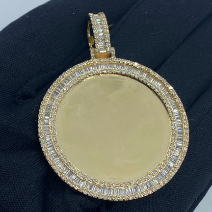 Circle Picture Diamond Baguette Pendant