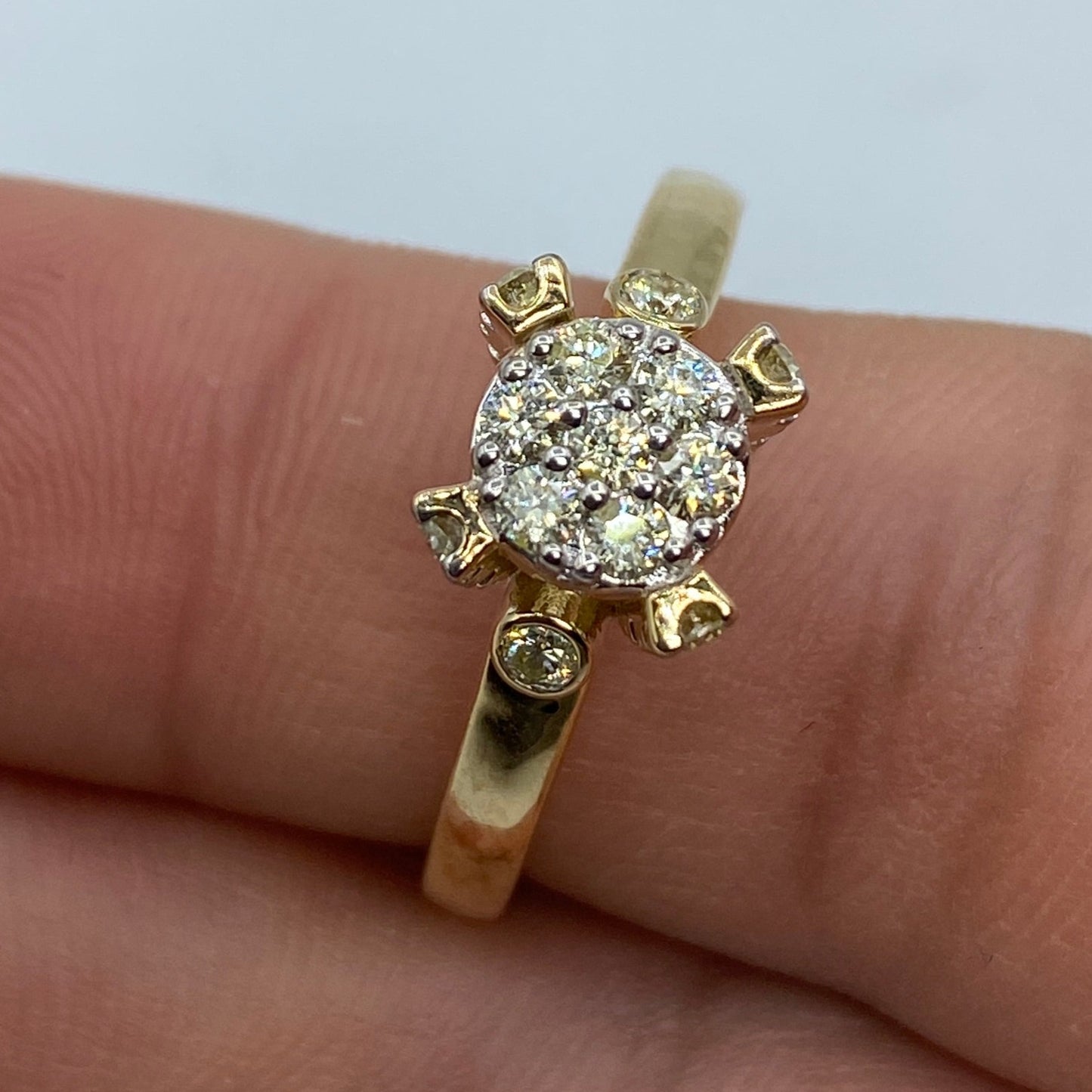 14K Flower Diamond Engagement Ring