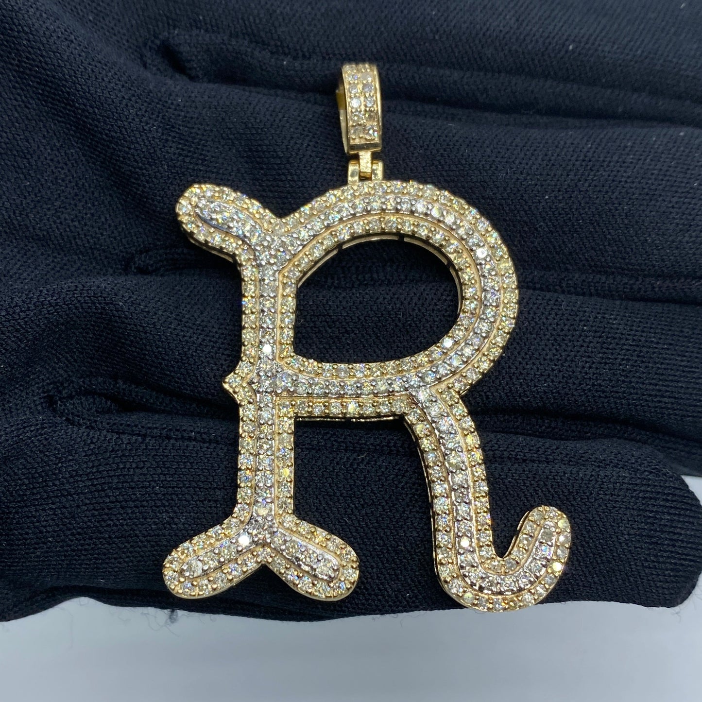 Initial R Old English Pendant