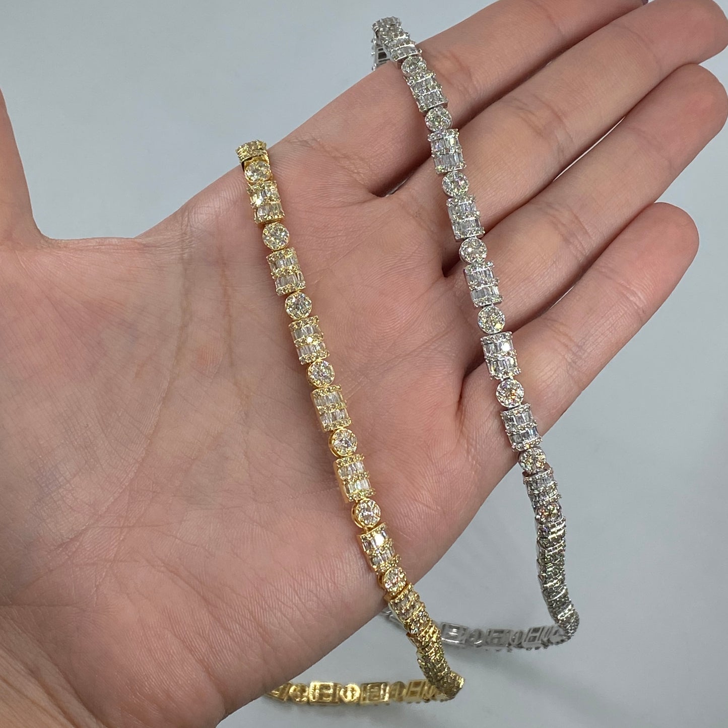 10K 5.4MM Circle and Rectangle Diamond Baguette Link Chain 20-22"