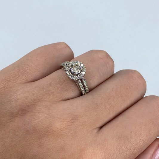 14K Adore Halo Circle Diamond Engagement Ring