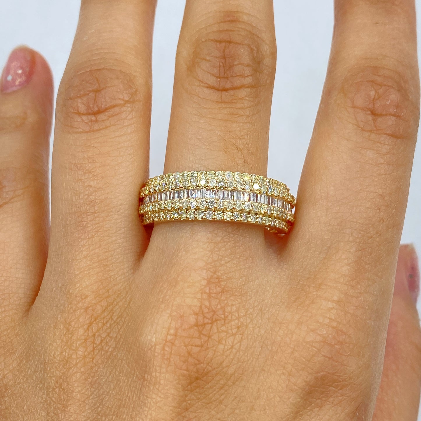 10K Succession Diamond Baguette Ring