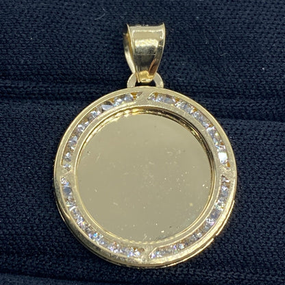 10K Circle Picture Photo Pendant