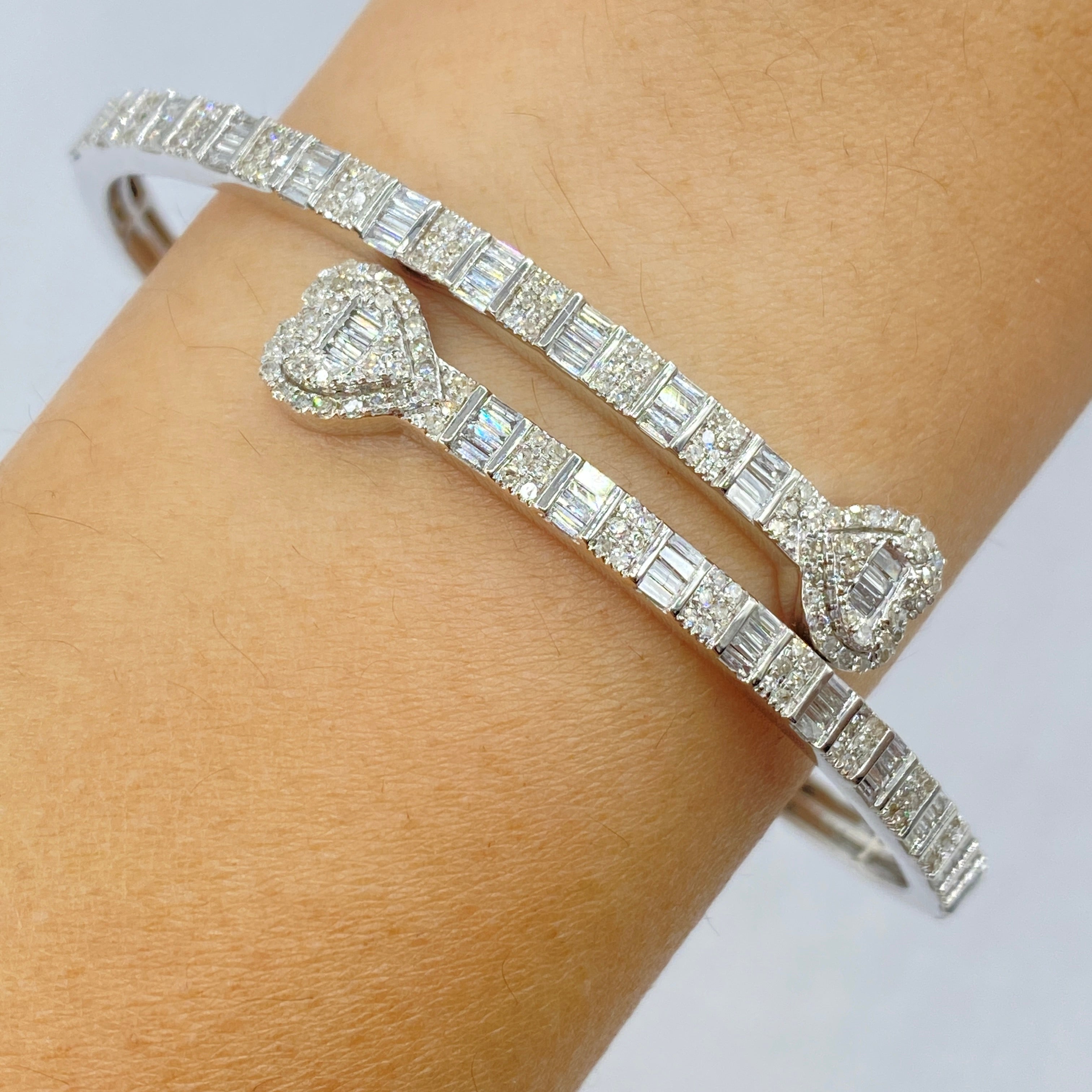 10k diamond hearts purchases bangle bracelet