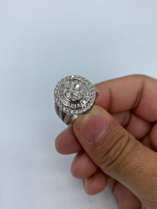 14K Oval Diamond Baguette Ring