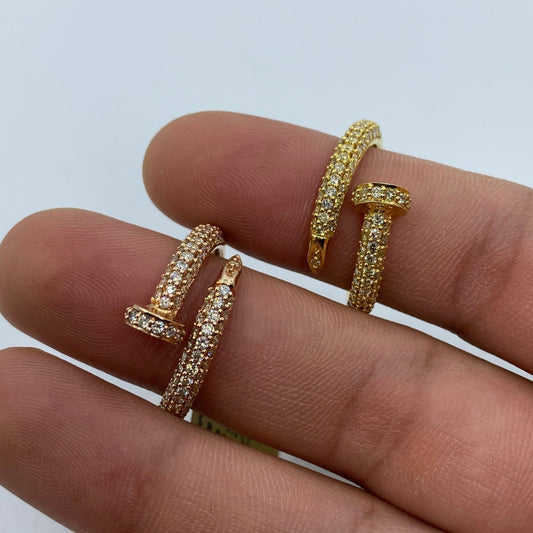 10K Nail Diamond Ring