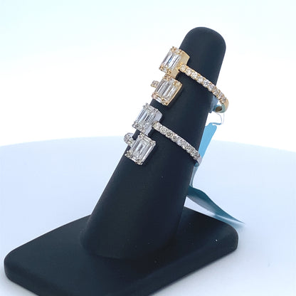 14K Diamond Baguette Double Claw Ring