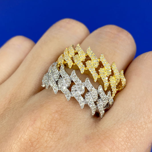 10K Thorn Diamond Ring