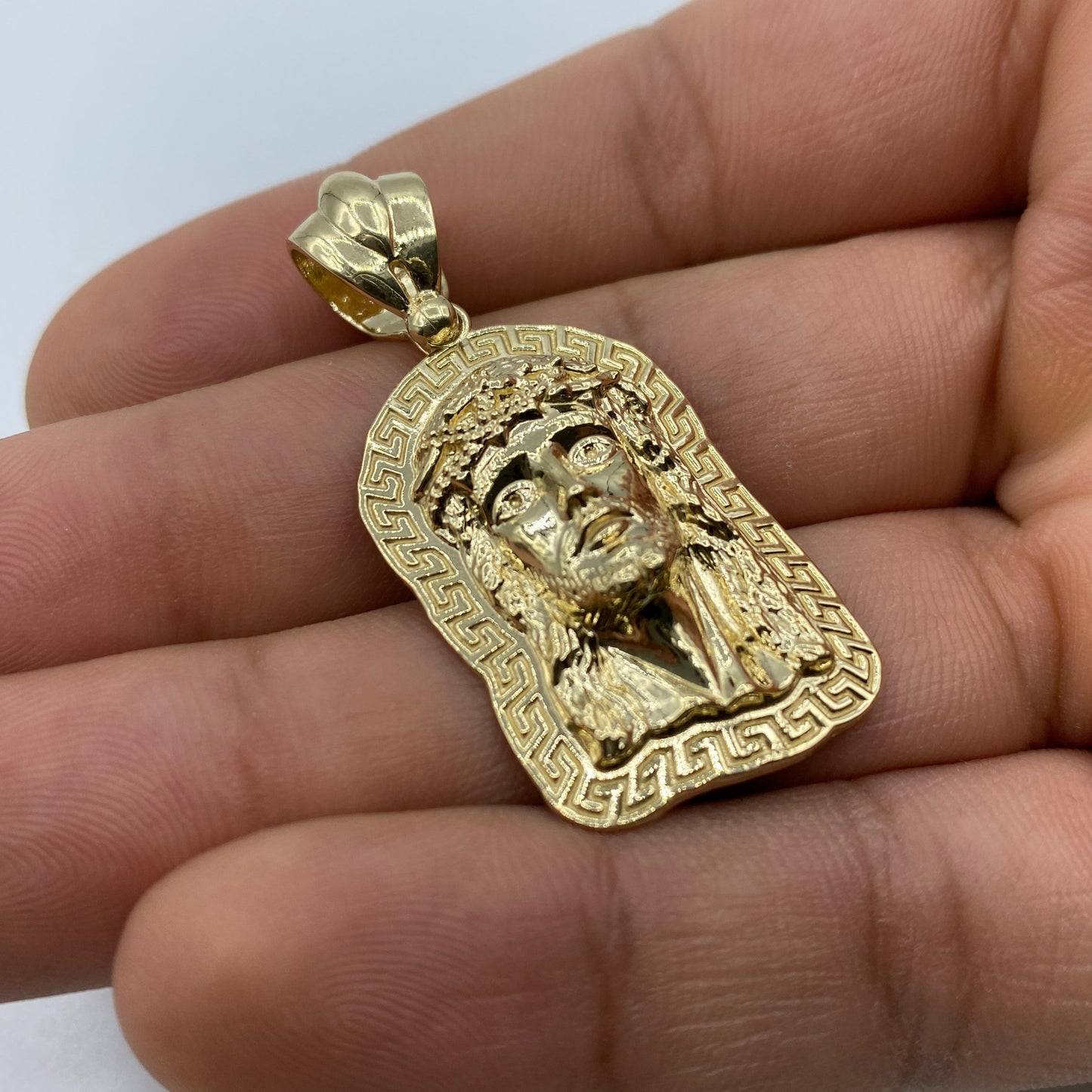 14K Jesus Head Medallion Pendant 1.75"