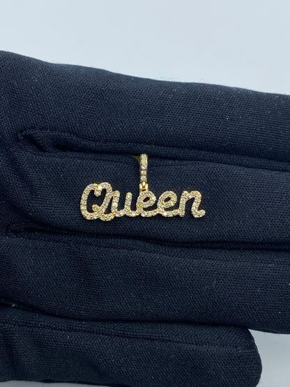Queen Name Pendant