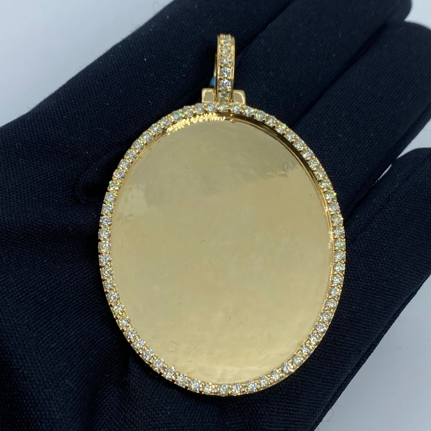 14K Oval Diamond Picture Photo Pendant