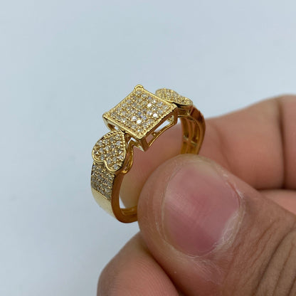 10K Aurora Diamond Hearts Engagement Ring