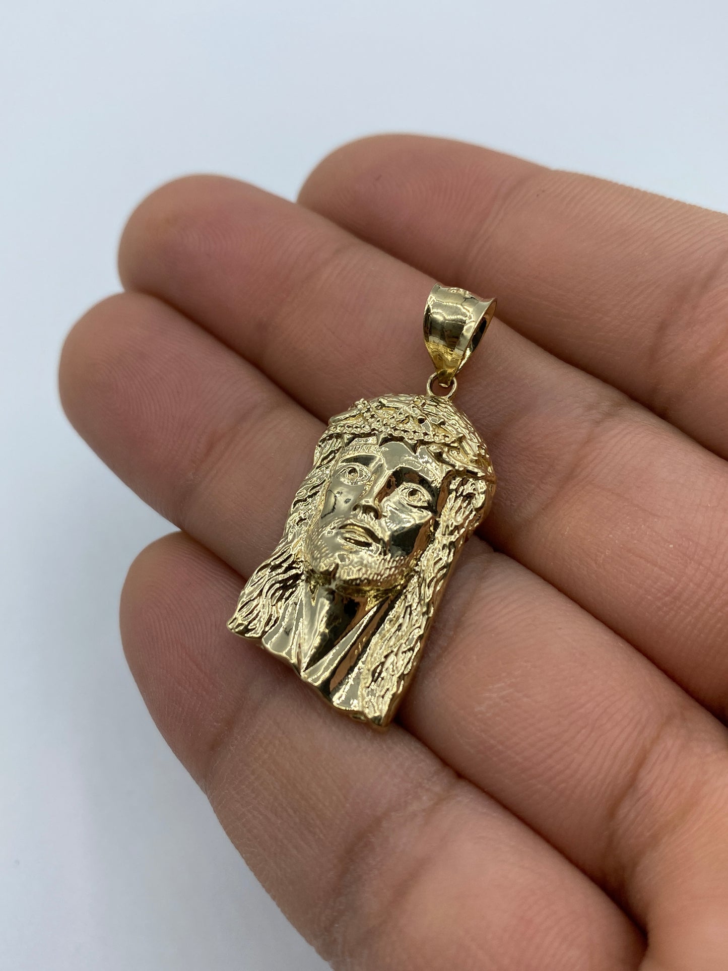 14K Jesus Head Pendant 1.4"